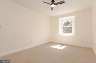 27 Cornbury Ct, Owings Mills, MD 21117 - Photo 20