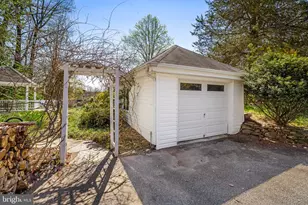 8230 Dogwood Rd, Windsor Mill, MD 21244 - Photo 46