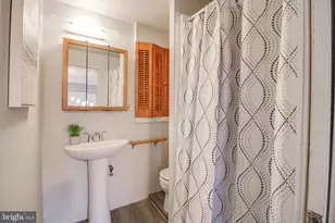 1920 Rollingwood Rd, Baltimore, MD 21228 - Photo 38