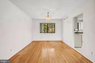 12204 Velvet Hill Dr, Owings Mills, MD 21117 - Photo 10