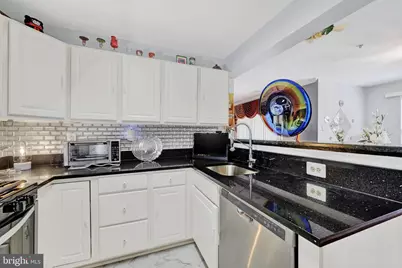 8813 Stone Ridge Circle #T-3, Pikesville, MD 21208 - Photo 14