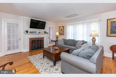 404 Allegheny, Towson, MD 21204 - Photo 14
