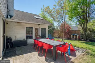 7906 Long Meadow Rd, Pikesville, MD 21208 - Photo 26