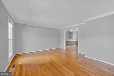 9318 Hines Estates Drive, Parkville, MD 21234 - Photo 4
