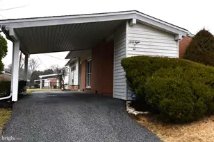 6802 Old Pimlico Rd, Baltimore, MD 21209 - Photo 4