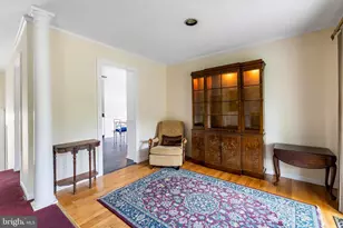 1907 Logwind Rd, Baltimore, MD 21228 - Photo 14