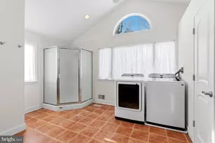 109 Ridgefield Rd, Lutherville Timonium, MD 21093 - Photo 14