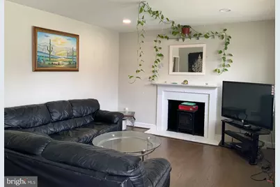 2639 Matthews, Parkville, MD 21234 - Photo 4