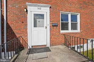 162 Cherrydell Rd, Baltimore, MD 21228 - Photo 2
