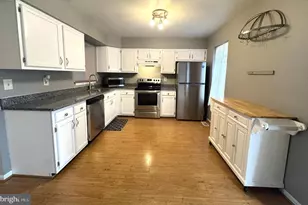 18 Ingate Terrace, Baltimore, MD 21227 - Photo 4