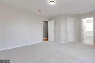 708 Lenstrom Friend Ct, Baltimore, MD 21228 - Photo 24