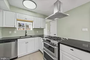 5 Bayship Rd, Dundalk, MD 21222 - Photo 10