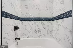 9 Avenal Rd, Baltimore, MD 21221 - Photo 16