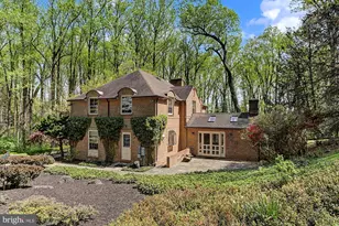 1018 Brooklandwood Rd, Lutherville Timonium, MD 21093 - Photo 4