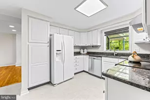 11 Randolph Springs Ct, Baltimore, MD 21228 - Photo 20