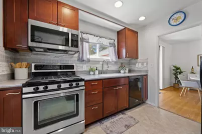 8810 Lakewood Road, Baltimore, MD 21234 - Photo 12