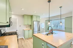 1 Chris Ct, Baltimore, MD 21244 - Photo 14