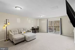 16 Hardwood Dr, Rosedale, MD 21237 - Photo 4