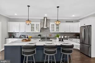 614 Brightwood Clb Dr, Lutherville Timonium, MD 21093 - Photo 2