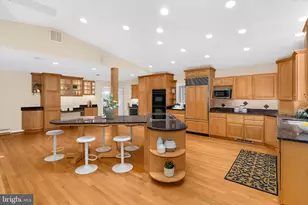 4402 Meadowcliff Rd, Glen Arm, MD 21057 - Photo 32