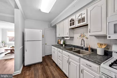 7258 Bridgewood Drive, Baltimore, MD 21224 - Photo 12