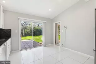 3415 Manor Hill Rd, Baltimore, MD 21208 - Photo 14