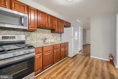 930 Foxwood Lane, Essex, MD 21221 - Photo 10