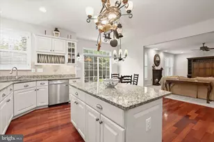 2035 Myrtlewood Rd, Baltimore, MD 21209 - Photo 12