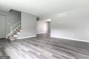 438 Bloomsbury Ave, Baltimore, MD 21228 - Photo 8