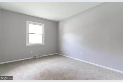 438 Bloomsbury Avenue, Baltimore, MD 21228 - Photo 36