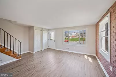 3225 Ryerson Circle, Baltimore, MD 21227 - Photo 2