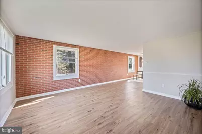 3225 Ryerson Circle, Baltimore, MD 21227 - Photo 6