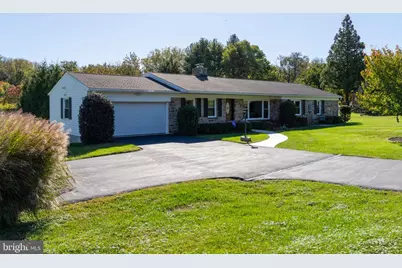 1101 Gypsy Lane W, Towson, MD 21286 - Photo 4