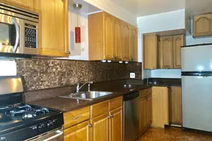 765 Charing Cross Rd, Baltimore, MD 21229 - Photo 14