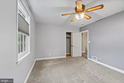 5511 Medwick Garth N, Baltimore, MD 21228 - Photo 16