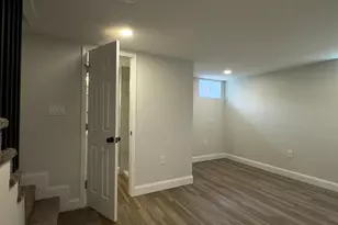 5430 Whitlock Rd, Baltimore, MD 21229 - Photo 6