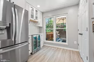 11928 Thurloe Dr, Lutherville Timonium, MD 21093 - Photo 10