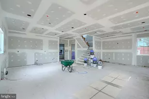 918 Sue Grove Rd, Essex, MD 21221 - Photo 16