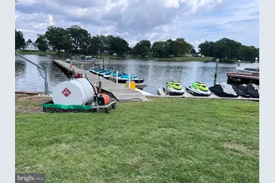 1923 Old Eastern Ave, Essex, MD 21221 - Photo 2