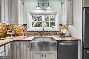 1914 Ruxton Rd, Baltimore, MD 21204 - Photo 20