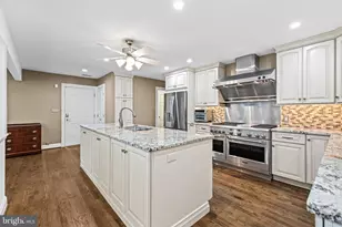 19 Seminary Dr, Lutherville Timonium, MD 21093 - Photo 12