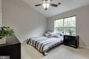 1207 Pear Blossum Ct, Catonsville, MD 21228 - Photo 22