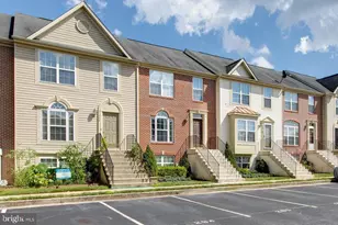 1207 Pear Blossum Ct, Catonsville, MD 21228 - Photo 2