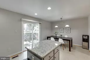 1207 Pear Blossum Ct, Catonsville, MD 21228 - Photo 10