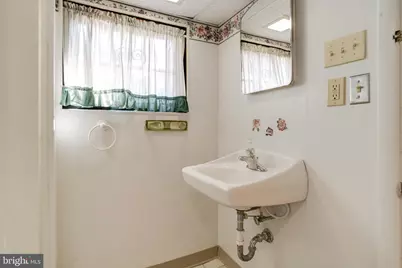 407 W Pennsylvania Avenue, Towson, MD 21204 - Photo 56