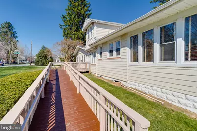 407 W Pennsylvania Avenue, Towson, MD 21204 - Photo 4