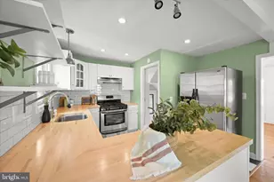 1335 Brook Rd, Baltimore, MD 21228 - Photo 12