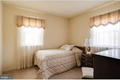 8907 Lennings Lane, Baltimore, MD 21237 - Photo 16