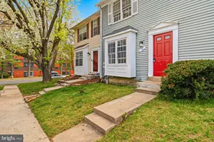 7 Prestwick Square, Baltimore, MD 21228 - Photo 2