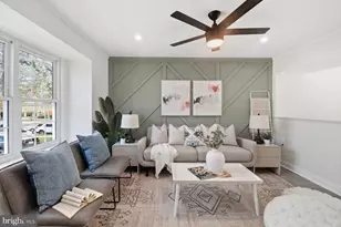 7 Prestwick Square, Baltimore, MD 21228 - Photo 6